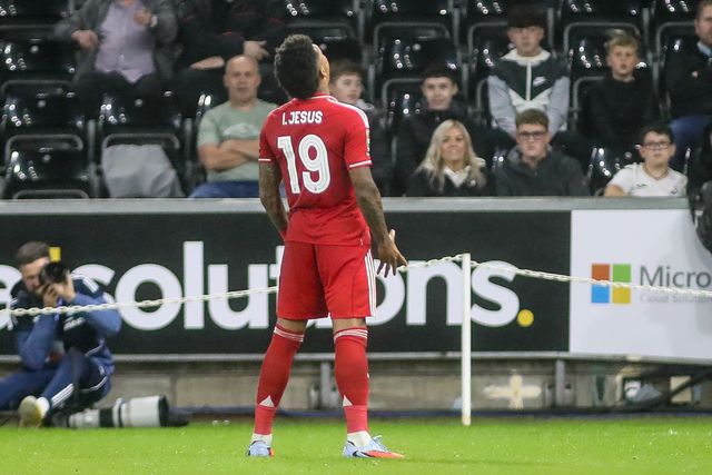 Igor Jesus of Nottingham Forest celebrates scoring his teams first goal during the Carabao Cup 3rd Round Swansea City vs Nottingham Forest at Swansea.com Stadium, Swansea, United Kingdom, 17th September 2025

(Photo by Andrew Lewis/News Images)