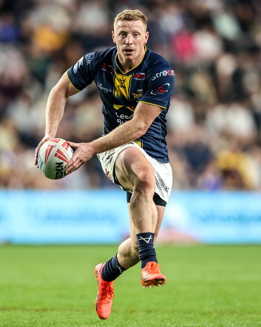 Lachie Miller of Leeds Rhinos breaks with the ball during the Betfred Super League round 10 match Leeds Rhinos vs Wakefield Trinity at AMT Headingley Stadium, Leeds, United Kingdom on 01 May 2026

(Photo by Alfie Cosgrove/News Images)