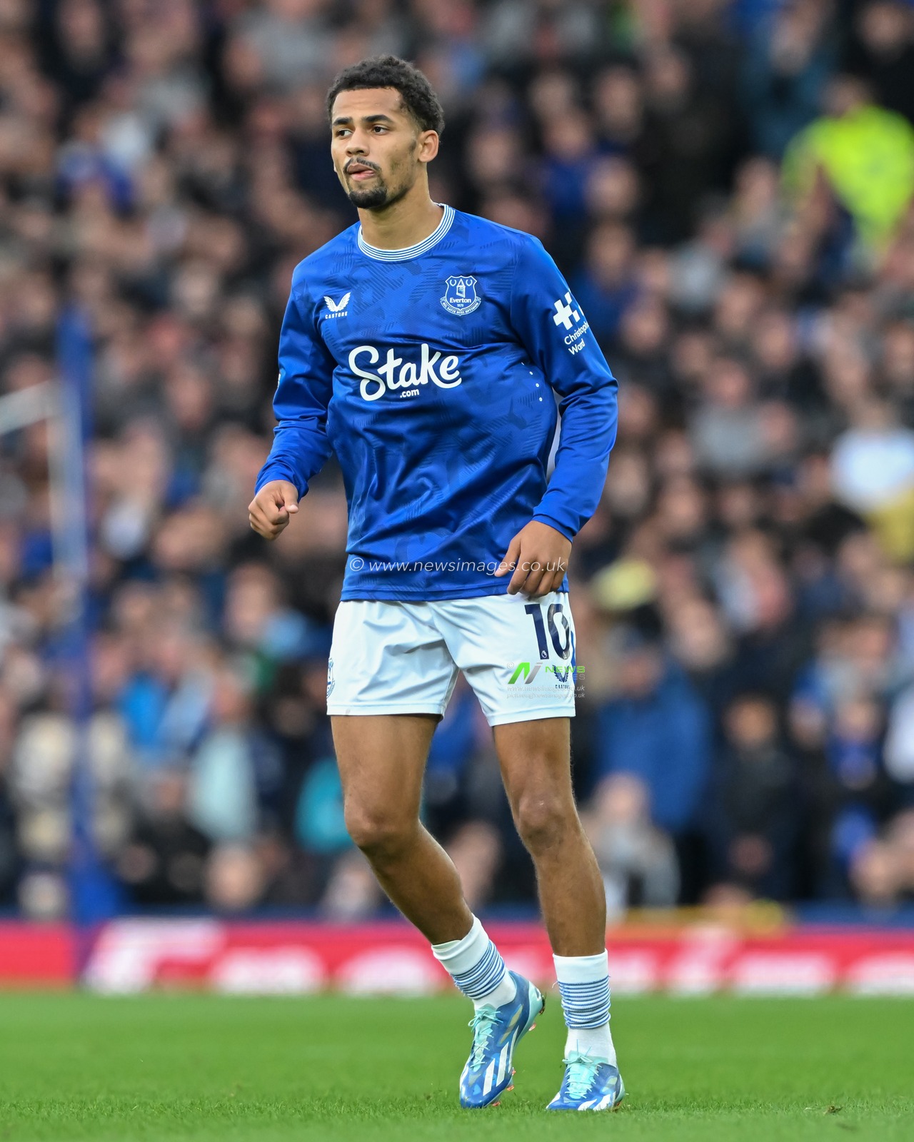 Iliman Ndiaye of Everton during the Premier League match Everton vs Newcastle United at Goodison Park, Liverpool, United Kingdom, 5th October 2024

(Photo by Cody Froggatt/News Images)