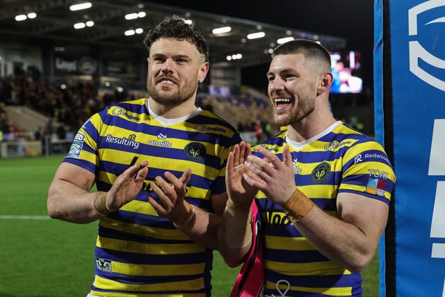 Joe Philbin of Warrington Wolves and Danny Walker of Warrington Wolves celebrate the win with the fans during the Betfred Super League Round 4 match York Knights vs Warrington Wolves at LNER Community Stadium, York, United Kingdom on 06 March 2026

(Photo by Mark Cosgrove/News Images)