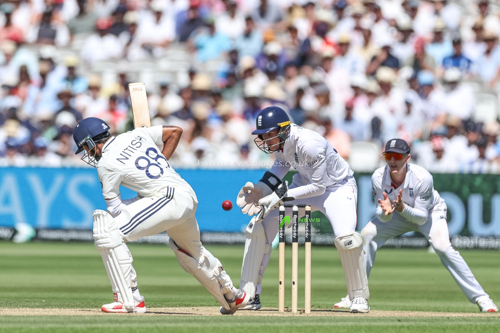 Jamie Smith of England collects the ball after Nitish Kumar Reddy of India pulls back during the 3rd Rothesay Test Match Day 3 England v India at Lords, London, United Kingdom, 12th July 2025

(Photo by Mark Cosgrove/News Images)