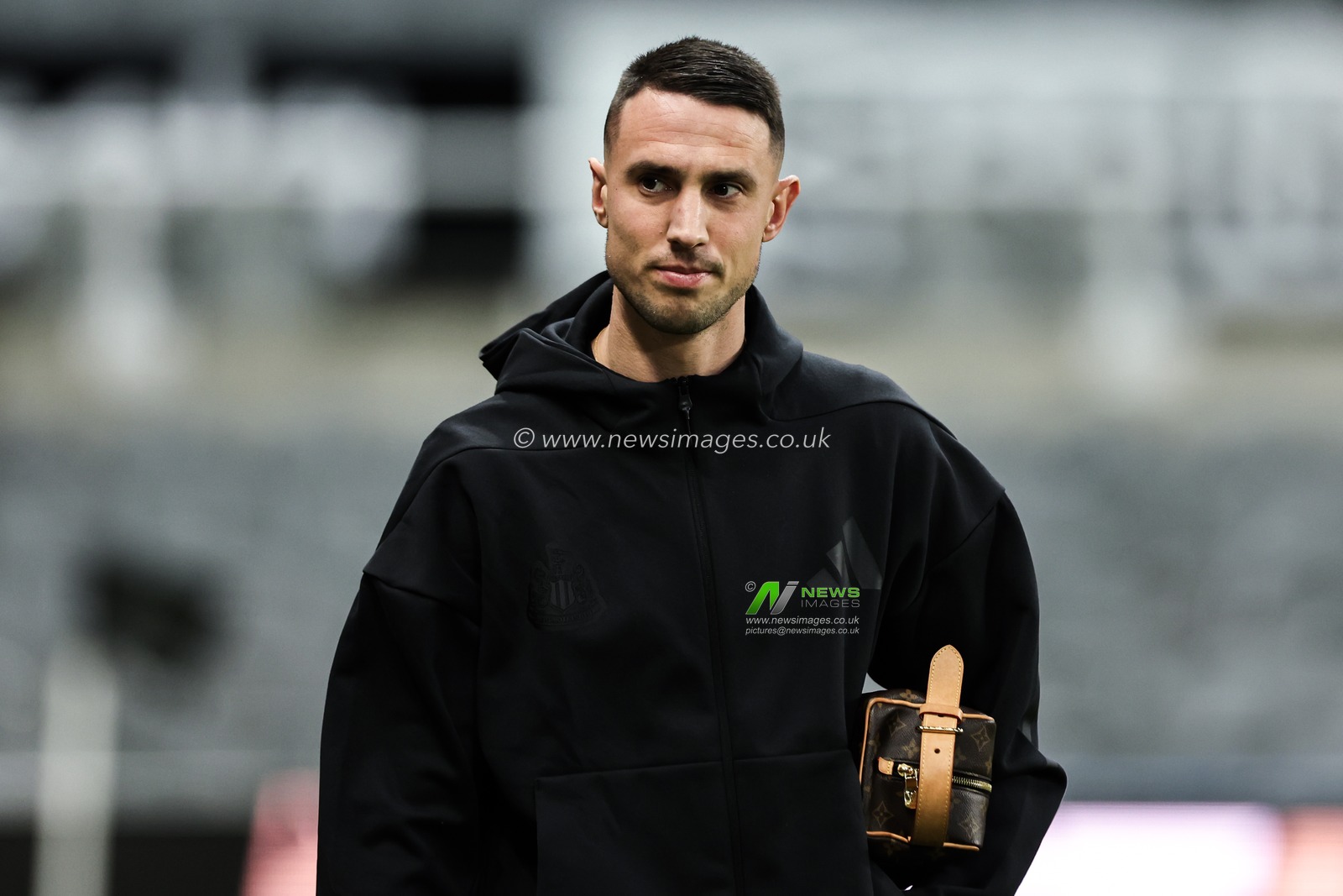 Odisseas Vlachodimos of Newcastle United arrives ahead of the Carabao Cup Quarter Final Newcastle United vs Brentford at St. James's Park, Newcastle, United Kingdom, 18th December 2024

(Photo by Mark Cosgrove/News Images)