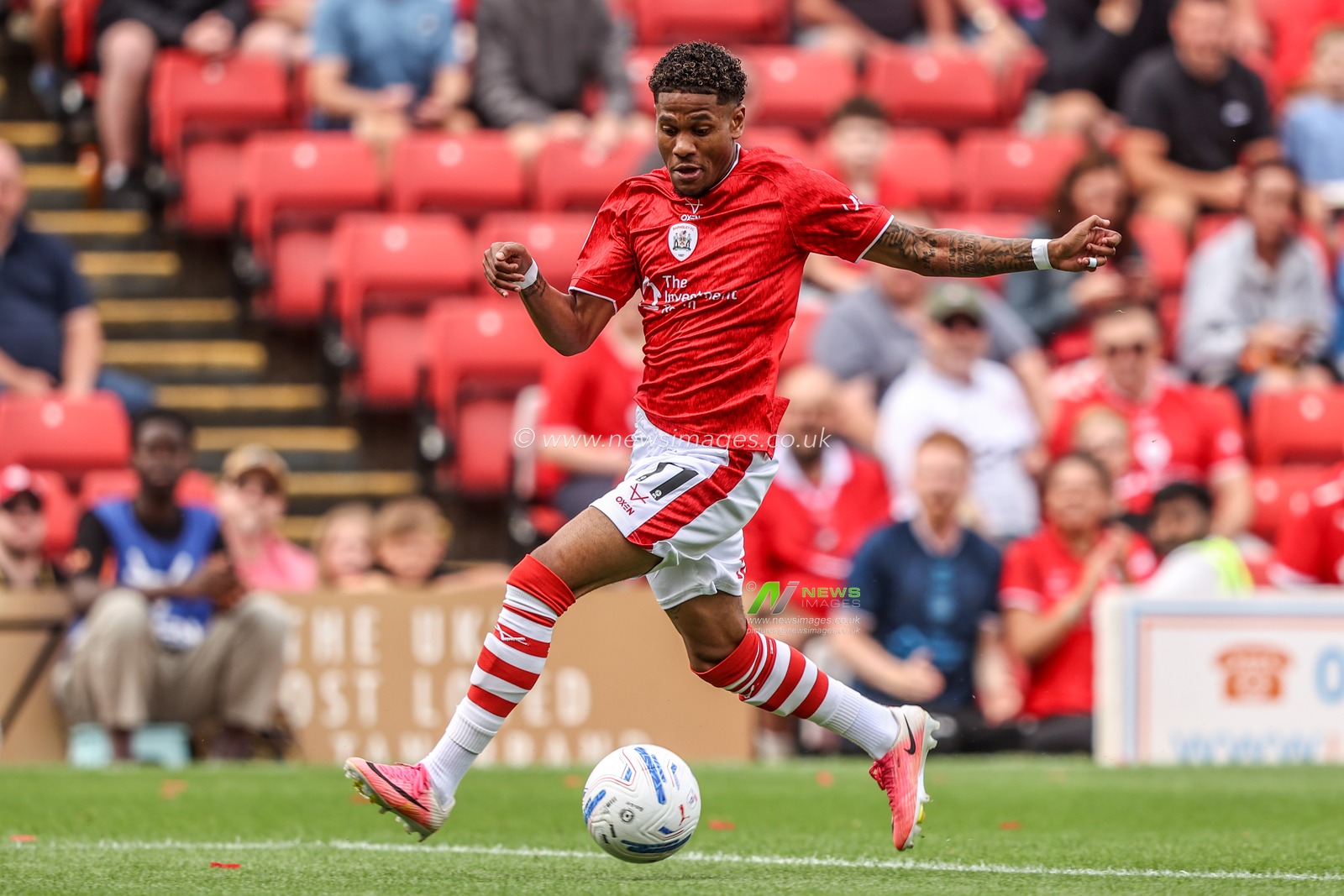 Sky Bet League One: Barnsley v Bromley