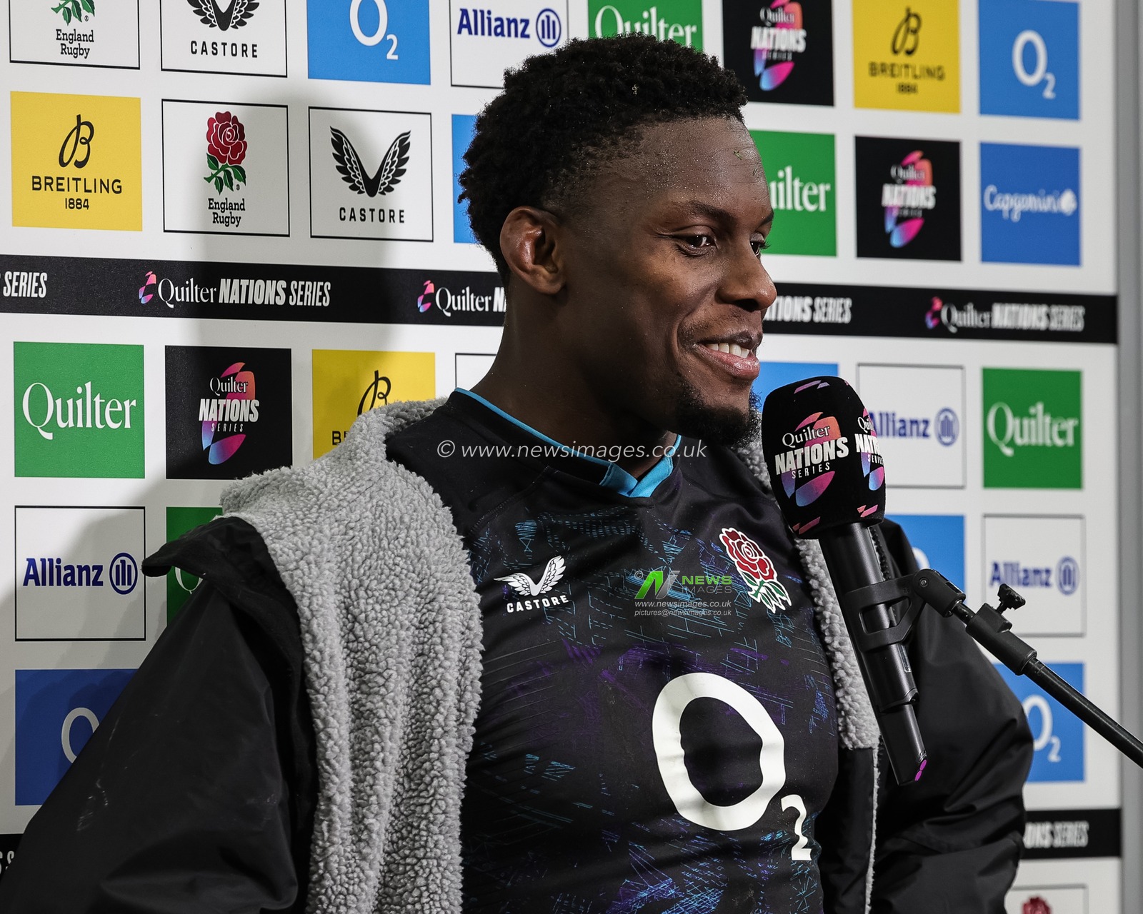 Mario Itoje of England during a live interview during the Quilter Nations Series 2025 match England vs Argentina at Allianz Stadium, Twickenham, United Kingdom, 23rd November 2025

(Photo by Mark Cosgrove/News Images)

*** GER AUT SUI OUT ***