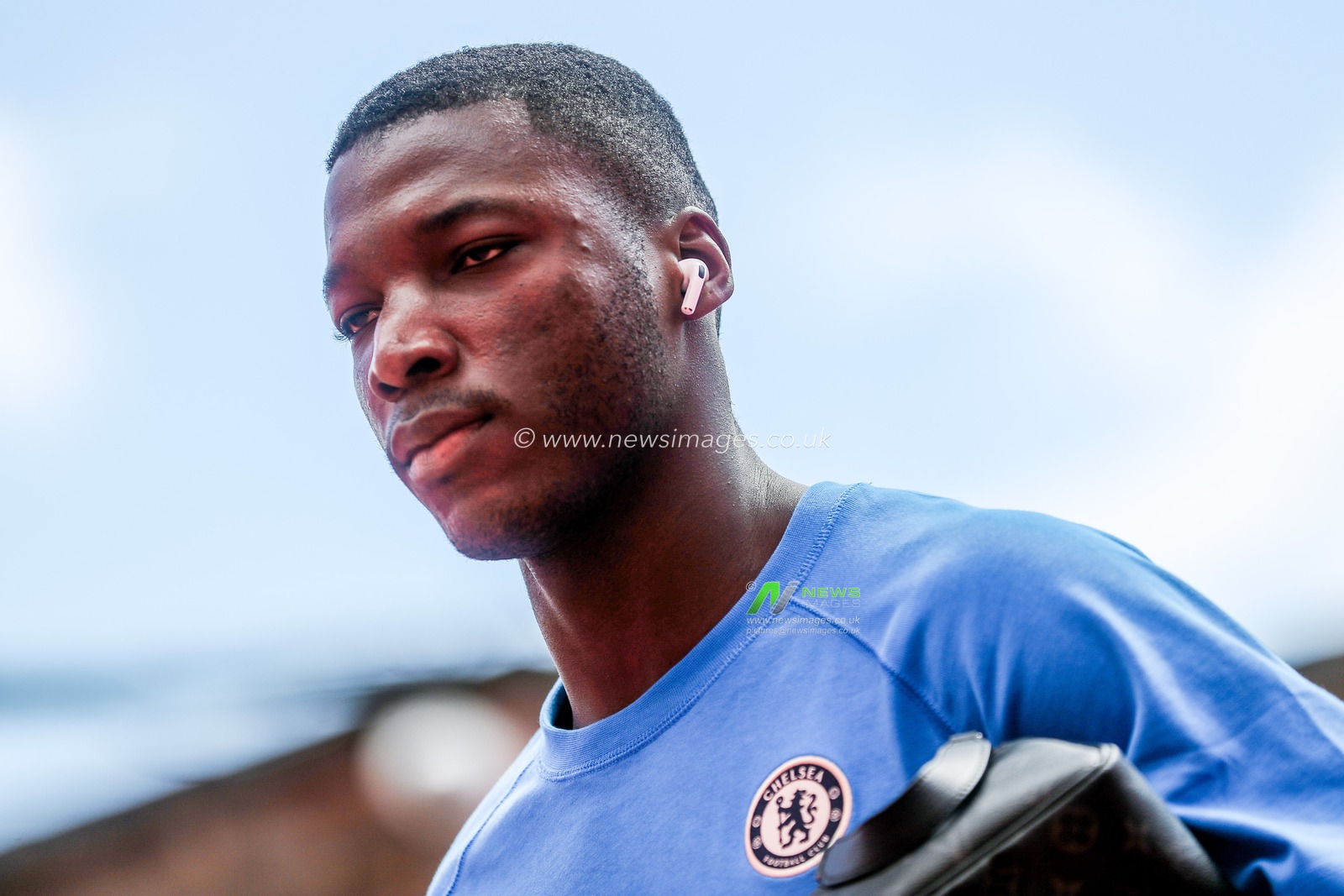 Moises Caicedo of Chelsea arrives at City Ground prior to the Premier League match Nottingham Forest vs Chelsea at City Ground, Nottingham, United Kingdom, 25th May 2025

(Photo by Izzy Poles/News Images)
