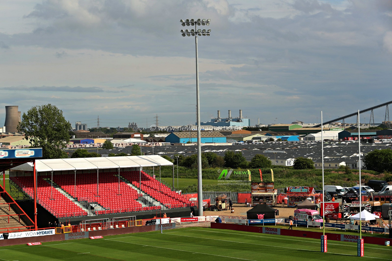 A general view of Sewell Group Craven Park before the Betfred Super League Round 13 match Hull KR vs St Helens at Sewell Group Craven Park, Kingston upon Hull, United Kingdom, 30th May 2025

(Photo by Sam Eaden/News Images)