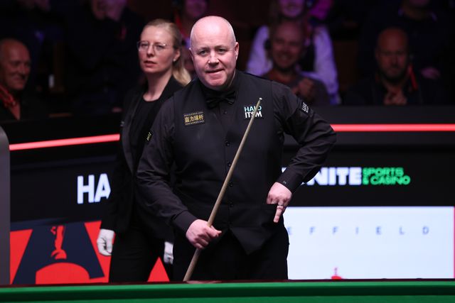 John Higgins expresses concerns during the 2025 Halo World Snooker Championship Game between John Higgins and Xiao Guodongat Crucible Theatre, Sheffield, United Kingdom, 26th April 2025

(Photo by Alex Roebuck/News Images)
