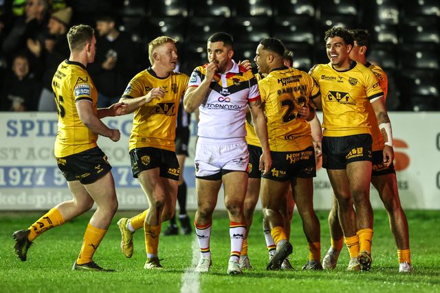 Jason Qareqare of Castleford Tigers celebrates his try during the Betfred Super League round 6 match Castleford Tigers vs Bradford Bulls at OneBore Stadium, Castleford, Untied Kingdom on 26 March 2026

(Photo by Alfie Cosgrove/News Images)