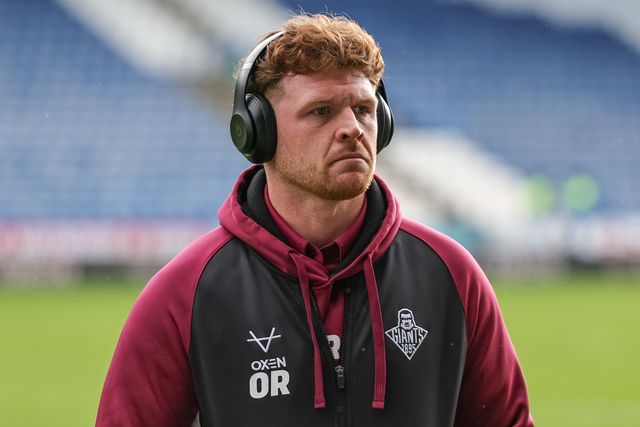 Olly Russell of Huddersfield Giants arrives during the Betfred Super League Round 2 match Huddersfield Giants vs Wakefield Trinity at Accu Stadium, Huddersfield, United Kingdom on 22 February 2026

(Photo by Mark Cosgrove/News Images)
