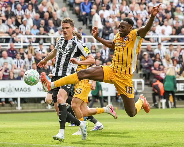 Danny Welbeck of Brighton & Hove Albion fails to connect with the ball in front go goal during the Premier League match Newcastle Untied vs Brighton & Hove Albion at St. James's Park, Newcastle, United Kingdom on 02 May 2026

(Photo by Mark Cosgrove/News Images)
