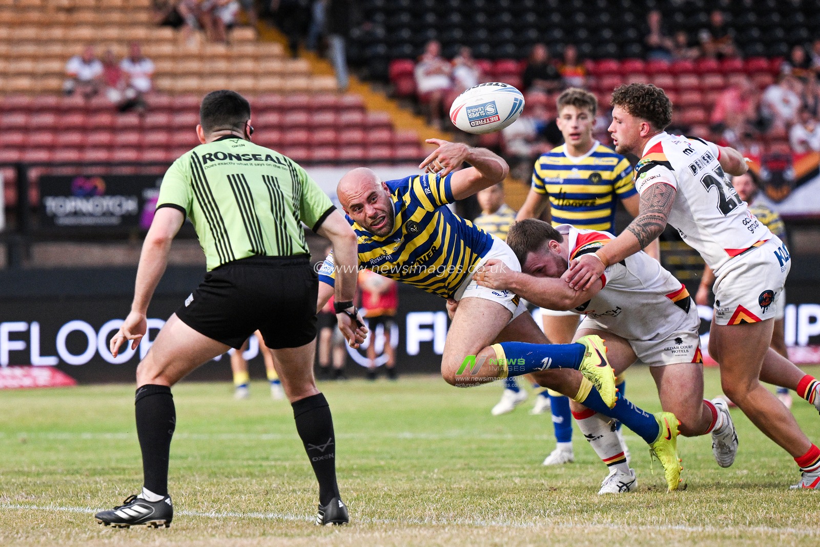 Betfred Super League round 22 Bradford Bulls v Warrington Wolves