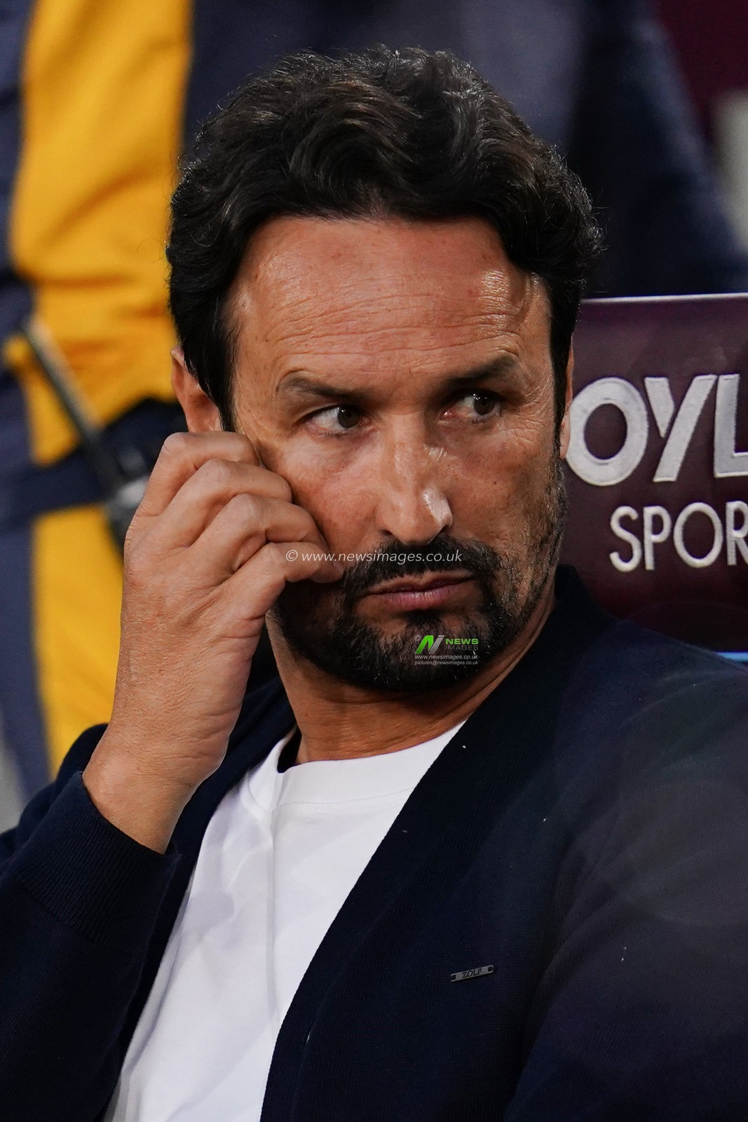Cesar Peixoto manager of Wolverhampton Wanderers during the Sky Bet Championship match West Ham United vs Wolverhampton Wanderers at London Stadium, London, United Kingdom on 01 September 2026

(Photo by Harvey Murphy/News Images)