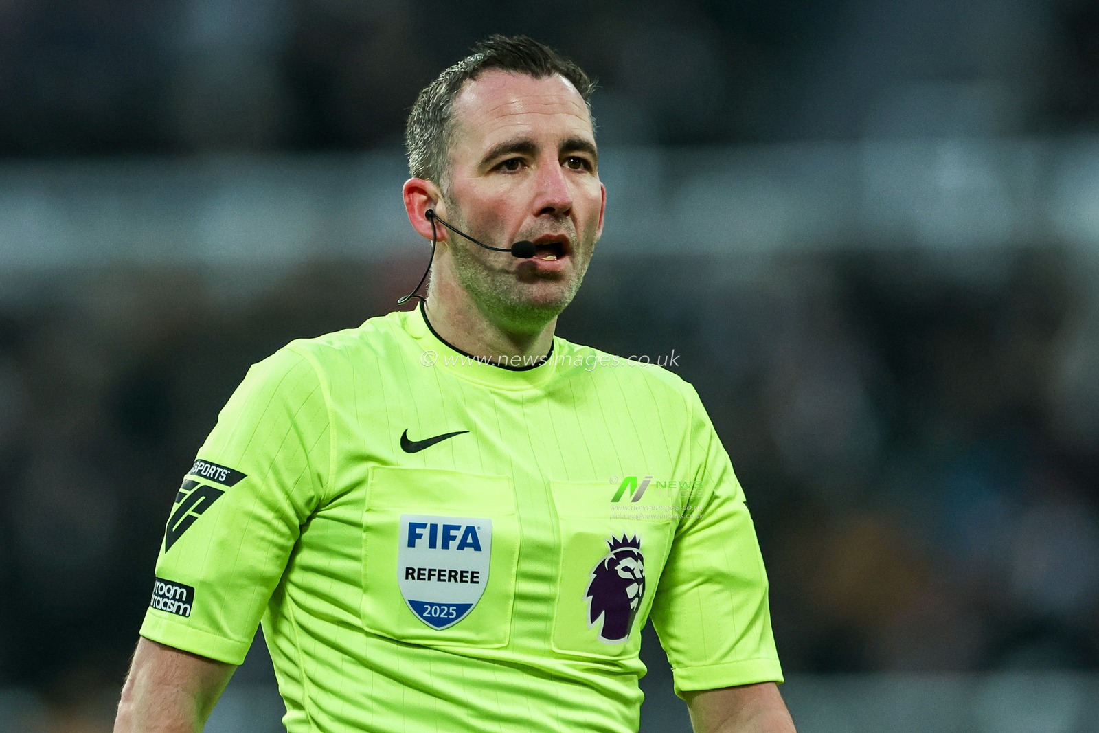 Referee Chris Kavanagh looks on during the Premier League match Newcastle United vs Fulham at St. James's Park, Newcastle, United Kingdom, 1st February 2025

(Photo by Mark Cosgrove/News Images)