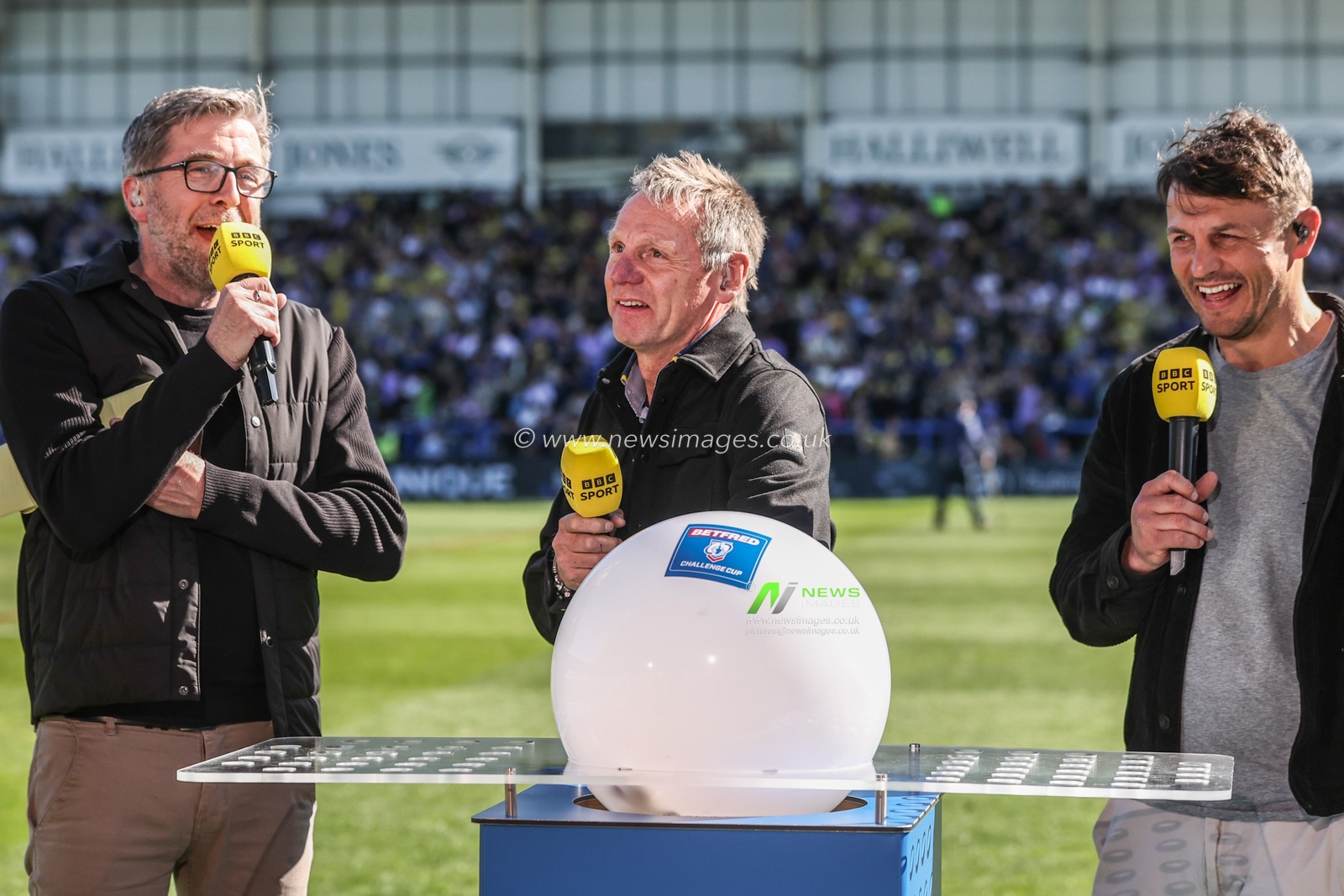 The Semi Final draw at half time during the Betfred Challenge Cup Quarter Final match Warrington Wolves vs St Helens at Halliwell Jones Stadium, Warrington, United Kingdom, 6th April 2025

(Photo by Alfie Cosgrove/News Images)