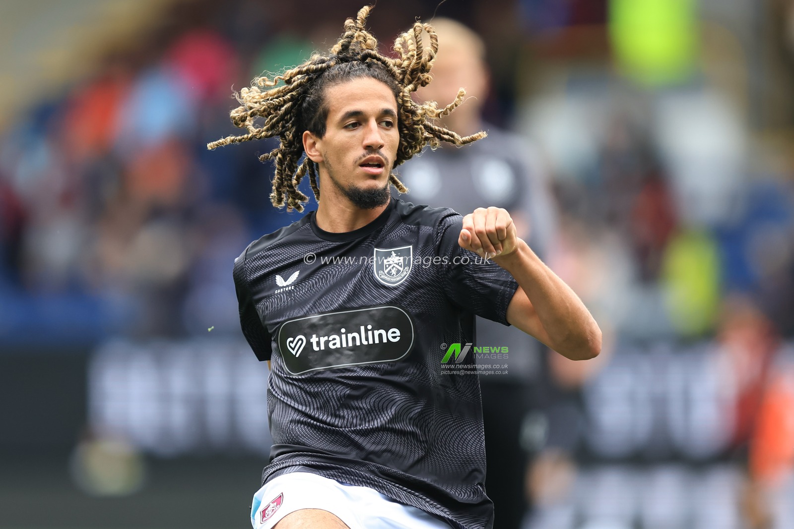 Hannibal Mejbri of Burnley warms up ahead of the Sky Bet Championship match Burnley vs West Ham United at Turf Moor, Burnley, United Kingdom on 16 August 2026

(Photo by Jorge Horsted/News Images)