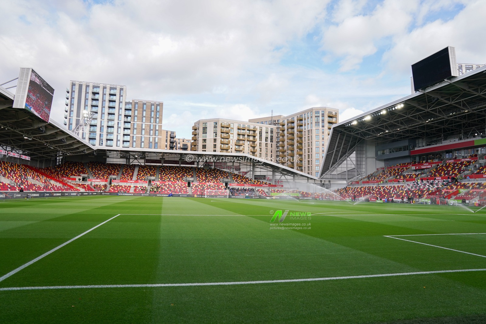General view of the Gtech community stadium ahead of the Premier League match Brentford vs Manchester City at The Gtech Community Stadium, London, United Kingdom, 5th October 2025

(Photo by Harvey Murphy/News Images)