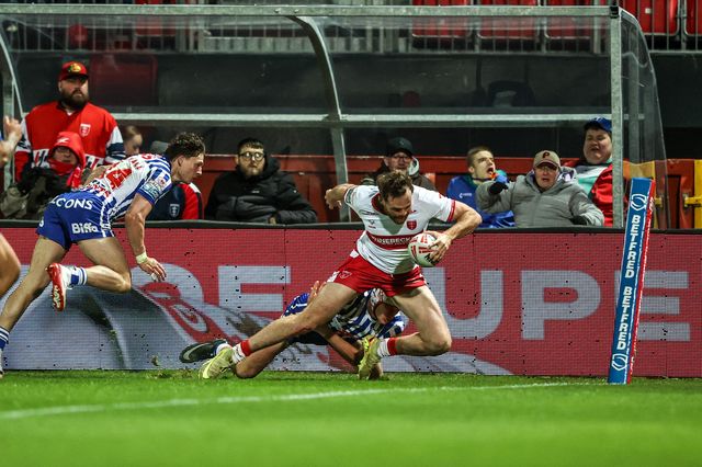 Joe Burgess of Hull KR goes over for a try during the Betfred Super League round 6 match Hull KR vs St Helens at Sewell Group Craven Park, Hull, United Kingdom on 27 March 2026

(Photo by Alfie Cosgrove/News Images)