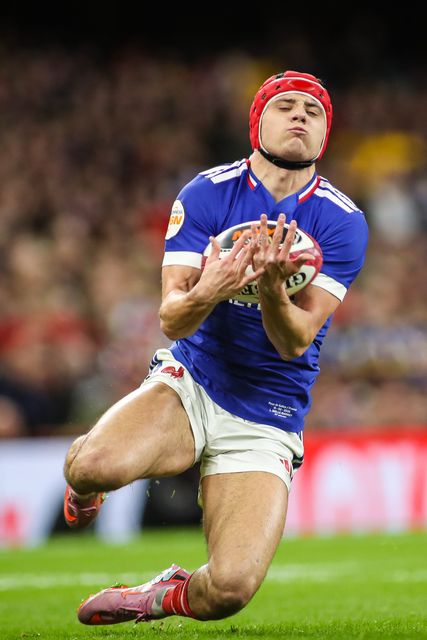 Louis Bielle-Biarrey of France catches the ball during the Guinness Six Nations match Wales vs France at Principality Stadium, Cardiff, United Kingdom, 15th February 2026

(Photo by Andrew Lewis/News Images)