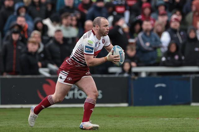 Liam Marshall of Wigan Warriors breaks with the ball during the Betfred Challenge Cup Quarter Final match Wakefield Trinity vs Wigan Warriors at DIY Kitchens Stadium, Wakefield, United Kingdom on 12 April 2026

(Photo by Mark Cosgrove/News Images)