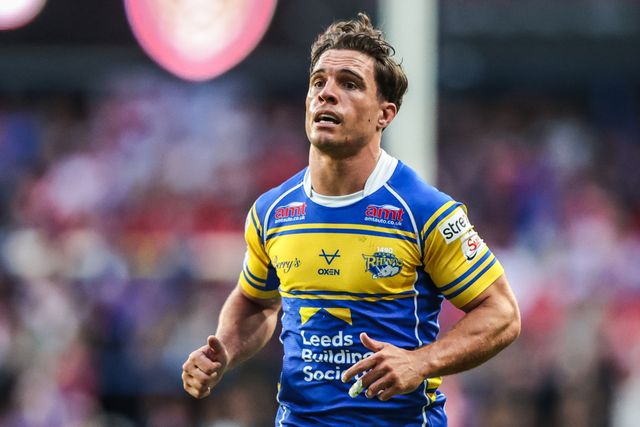 Brodie Croft of Leeds Rhinos during the Betfred Super League round 23 match Leeds Rhinos vs Hull KR at Headingley Stadium, Leeds, United Kingdom, 21st August 2025

(Photo by Alfie Cosgrove/News Images)
