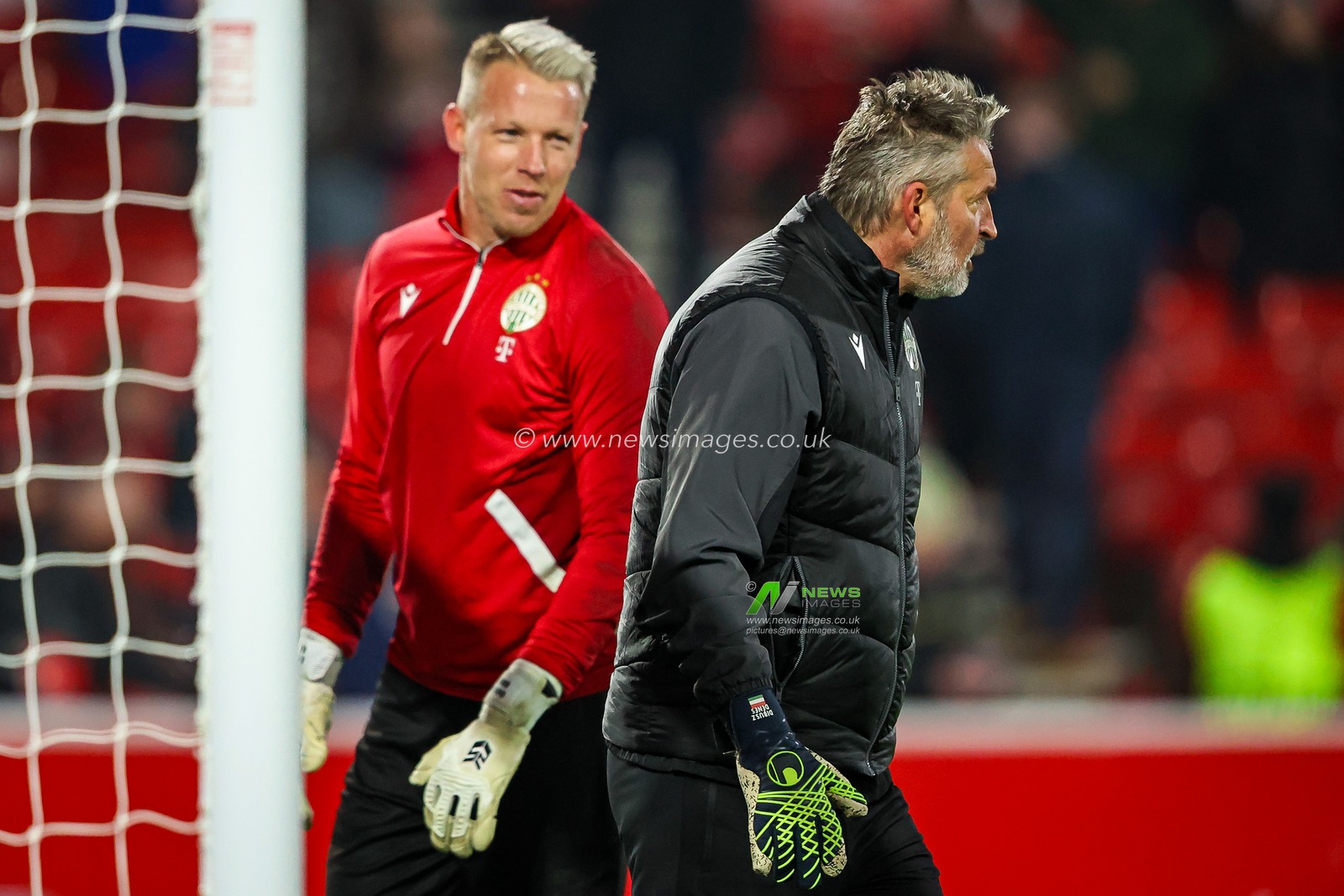 Ferencváros Goalkeeper Coach Tamás
Balogh with goalkeeper David Grof in the pregame warmup session  during the UEFA Europa League Matchday 8 of 8 Nottingham Forest vs Ferencvaros at City Ground, Nottingham, United Kingdom, 29th January 2026

(Photo by Alfie Cosgrove/News Images)