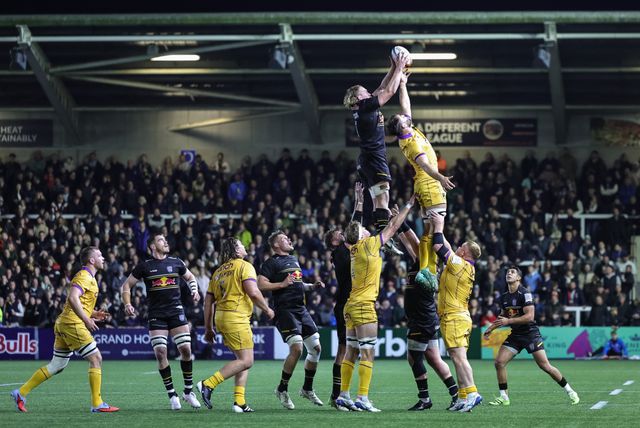 Tom Gordon of Newcastle Red Bulls and Josh Kemeny of Northampton Saints battle for the ball during the Gallagher Premiership match Newcastle Red Bulls vs Northampton Saints at Kingston Park, Newcastle, United Kingdom, 17th October 2025

(Photo by Mark Cosgrove/News Images)