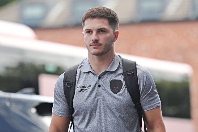 Ben McNamara of Leigh Leopards arrives before the Betfred Super League Round 14 match Wakefield Trinity vs Leigh Leopards at DIY Kitchens Stadium, Wakefield, United Kingdom, 15th June 2025

(Photo by Sam Eaden/News Images)
