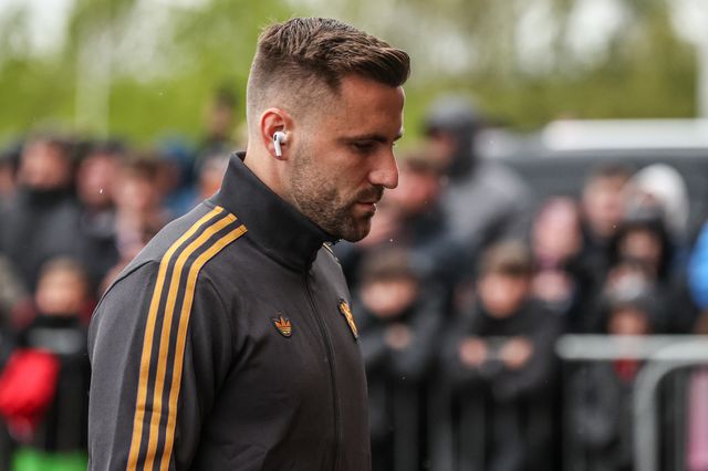 Luke Shaw of Manchester United arrives during the Premier League match Sunderland vs Manchester United at Stadium Of Light, Sunderland, United Kingdom on 09 May 2026

(Photo by Alfie Cosgrove/News Images)