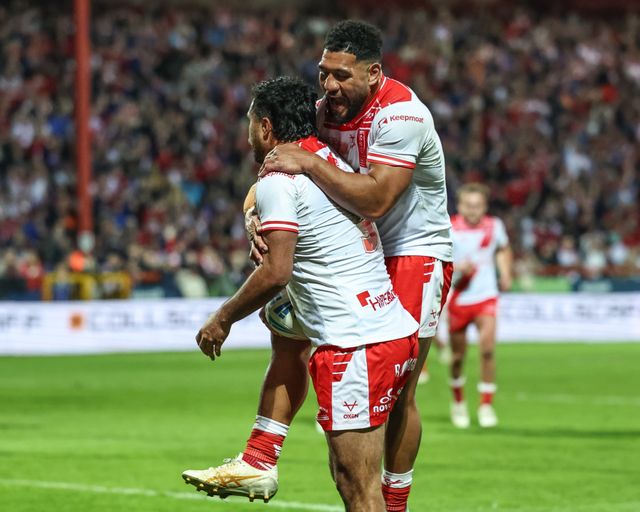 Peta Hiku of Hull KR celebrates his try during the Betfred Super League Round 7 match Hull KR vs Wigan Warriors at Sewell Group Craven Park, Kingston upon Hull, United Kingdom, 11th April 2025

(Photo by Mark Cosgrove/News Images)