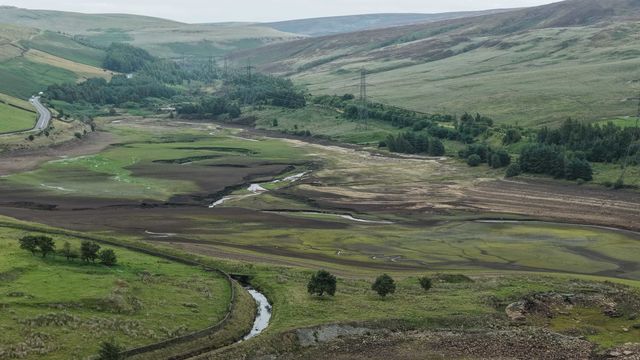 Woodhead Reservoir walter levels drop to one of the lowest points in recent times as grass and other plants start to grow on the Reservoir silt bed at Woodhead, Glossop, United Kingdom, 31st July 2025

(Photo by Mark Cosgrove/News Images)