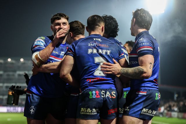 Oliver Pratt of Wakefield Trinity celebrates his try during the Betfred Super League round 5 match Wakefield Trinity vs Leigh Leopards at DIY Kitchens Stadium, Wakefield, United Kingdom on 20 March 2026

(Photo by Alfie Cosgrove/News Images)
