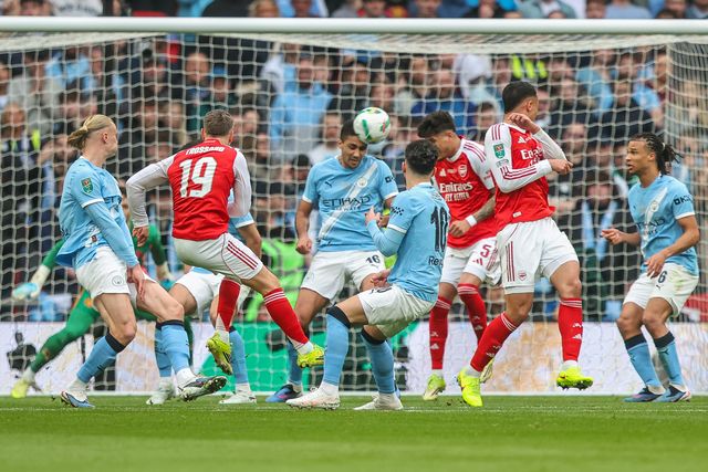 Leandro Trossard of Arsenal shoots on goal during the Carabao Cup Final match Arsenal vs Manchester City at Emirates, London, United Kingdom on 22 March 2026

(Photo by Alfie Cosgrove/News Images)