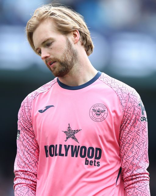 Brentford goalkeeper Caoimhin Kelleher during the Premier League match Manchester City vs Brentford at The City in the Community Etihad Stadium, Manchester, United Kingdom on 09 May 2026

(Photo by Jorge Horsted/News Images)