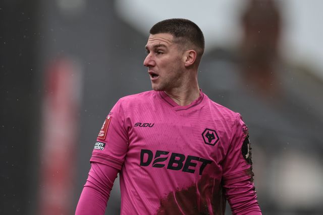 Wolverhampton Wanderers goalkeeper Sam Johnstone during the Emirates FA Cup 4th Round match Grimsby Town vs Wolverhampton Wanderers at Blundell Park, Cleethorpes, United Kingdom on 15 February 2026

(Photo by Mark Cosgrove/News Images)