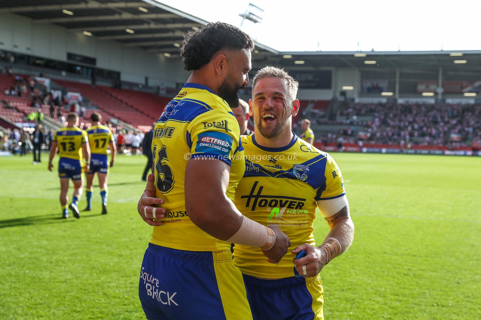 Zane Musgrove of Warrington Wolves and Matt Dufty of Warrington Wolves embrace after the Betfred Challenge Cup Semi-final match Warrington Wolves vs Leigh Leopards at Totally Wicked Stadium, St Helens, United Kingdom, 11th May 2025

(Photo by Gareth Evans/News Images)