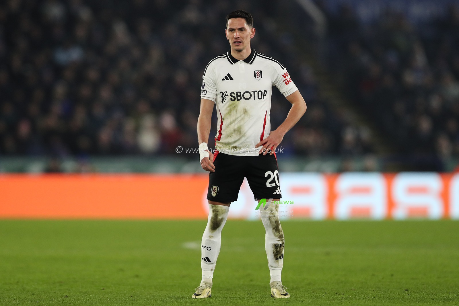 SaÅ¡a LukiÄ‡ of Fulham during the Premier League match Leicester City vs Fulham at King Power Stadium, Leicester, United Kingdom, 18th January 2025

(Photo by Gareth Evans/News Images)