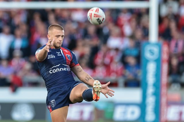 Mikey Lewis of Hull KR kicks up field during the Betfred Super League Round 20 Salford Red Devils vs Hull KR at Salford Community Stadium, Eccles, United Kingdom, 31st July 2025

(Photo by Mark Cosgrove/News Images)