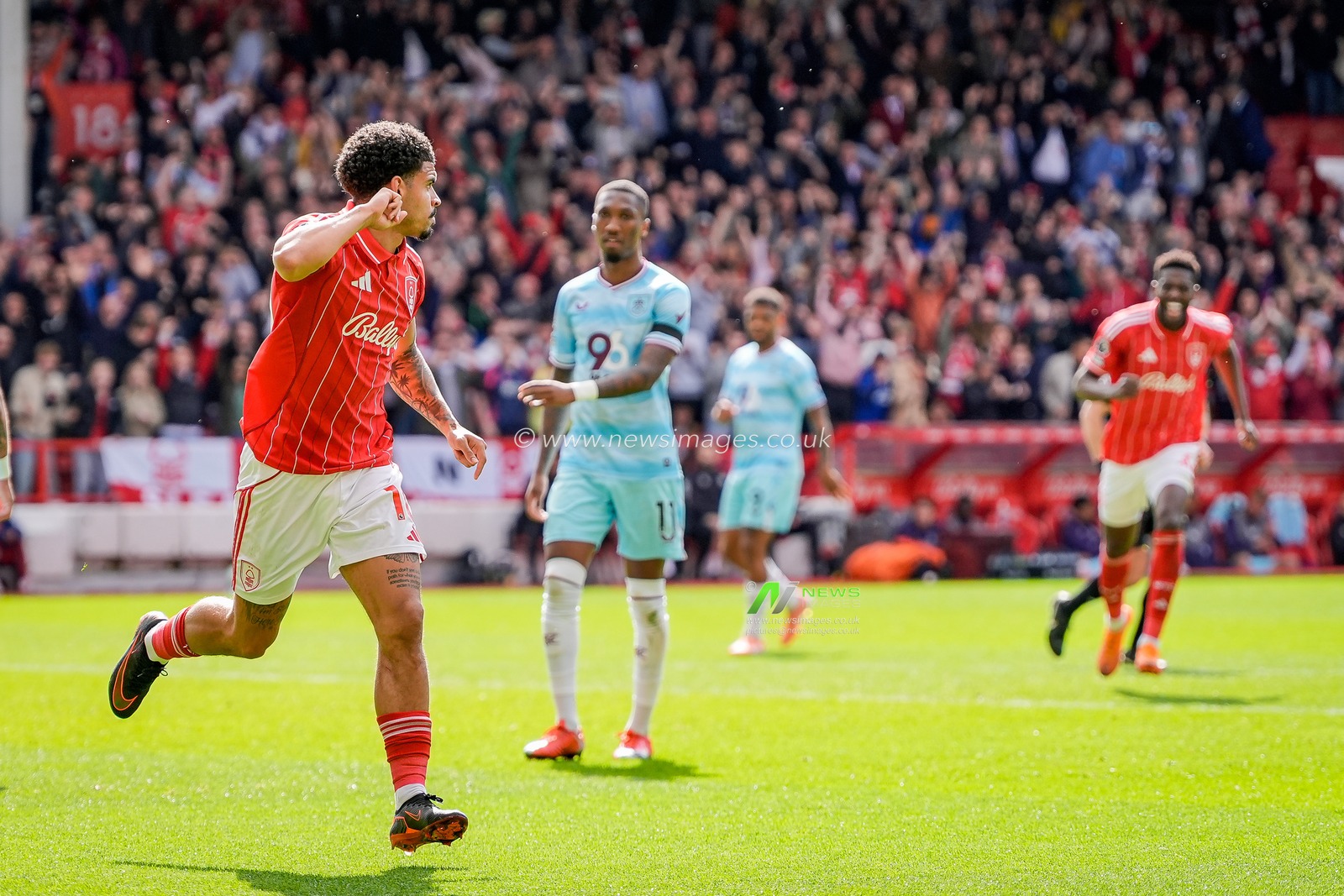 Morgan Gibbs-White of Nottingham Forest celebrates his goal to make it  2-1 during the Premier League match Nottingham Forest vs Burnley at City Ground, Nottingham, United Kingdom on 19 April 2026

(Photo by Maynard Manyowa/News Images)