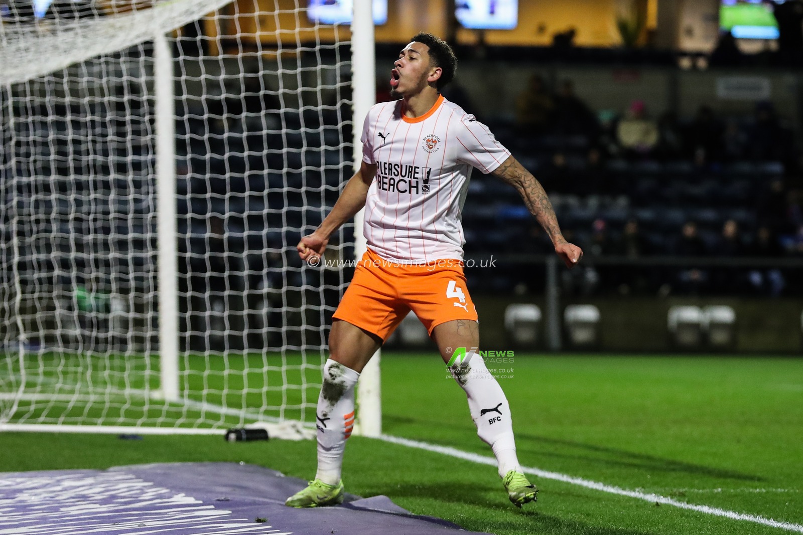 Jordan Lawrence-Gabriel of Blackpool celebrates his side's goal to make it 1-1 during the Sky Bet League 1 match Wycombe Wanderers vs Blackpool at Adams Park, High Wycombe, United Kingdom, 4th January 2025

(Photo by Gareth Evans/News Images)