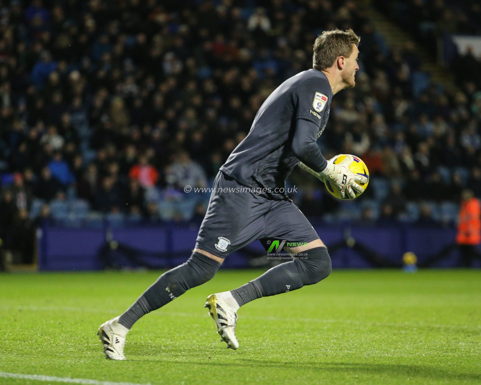 Preston North End goalkeeper Daniel Iversen during the Sky Bet Championship match Sheffield Wednesday vs Preston North End at Hillsborough, Sheffield, United Kingdom, 29th November 2025

(Photo by Richard Bierton/News Images)

*** GER AUT SUI OUT ***