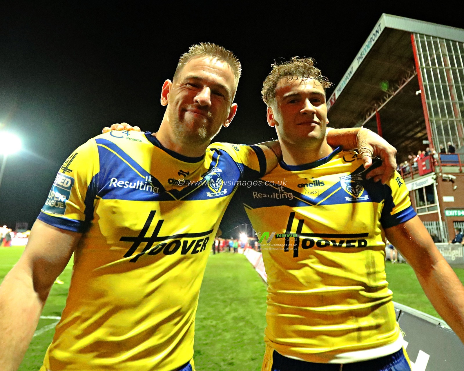 Matt Dufty of Warrington Wolves and Cai Taylor-Wray of Warrington Wolves after the Betfred Super League round 27 match Hull KR vs Warrington Wolves at Sewell Group Craven Park, Kingston upon Hull, United Kingdom, 18th September 2025(Photo by Sam Eaden/News Images)