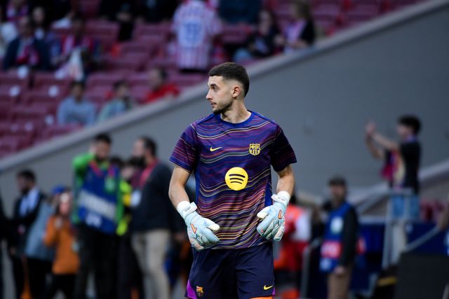 Joan García of FC Barcelona during the warm up of the UEFA Champions League Quarter Finals match Atletico Madrid vs Barcelona at Riyadh Air Metropolitano, Madrid, Spain on 14 April 2026

(Photo by Samuel Carreno/News Images)