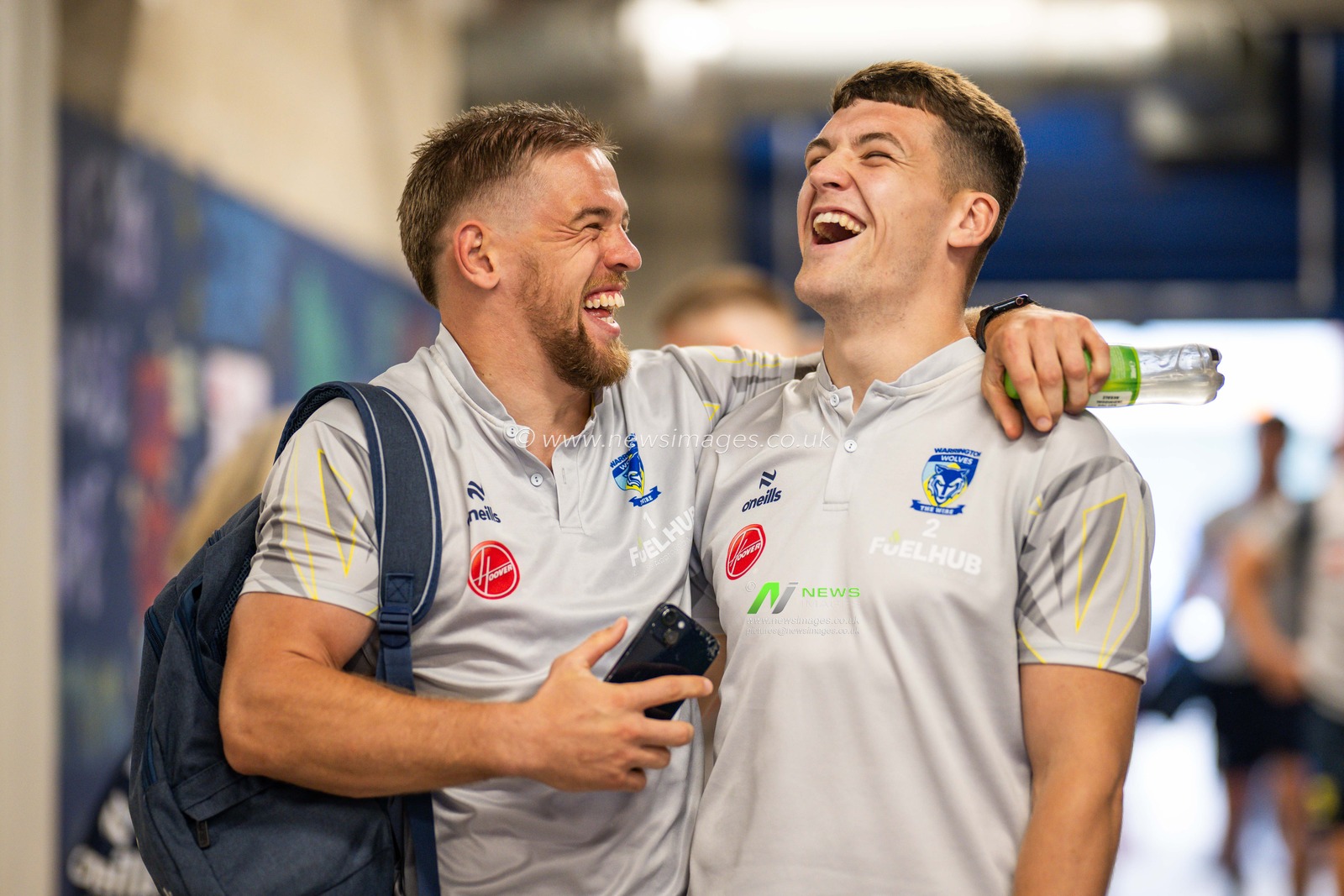 Matt Dufty of Warrington Wolves and Josh Thewlis of Warrington Wolves share a joke as they arrive ahead of the Betfred Super League Round 20 match Warrington Wolves vs Hull KR at Halliwell Jones Stadium, Warrington, United Kingdom, 2nd August 2024

(Photo by Craig Thomas/News Images)