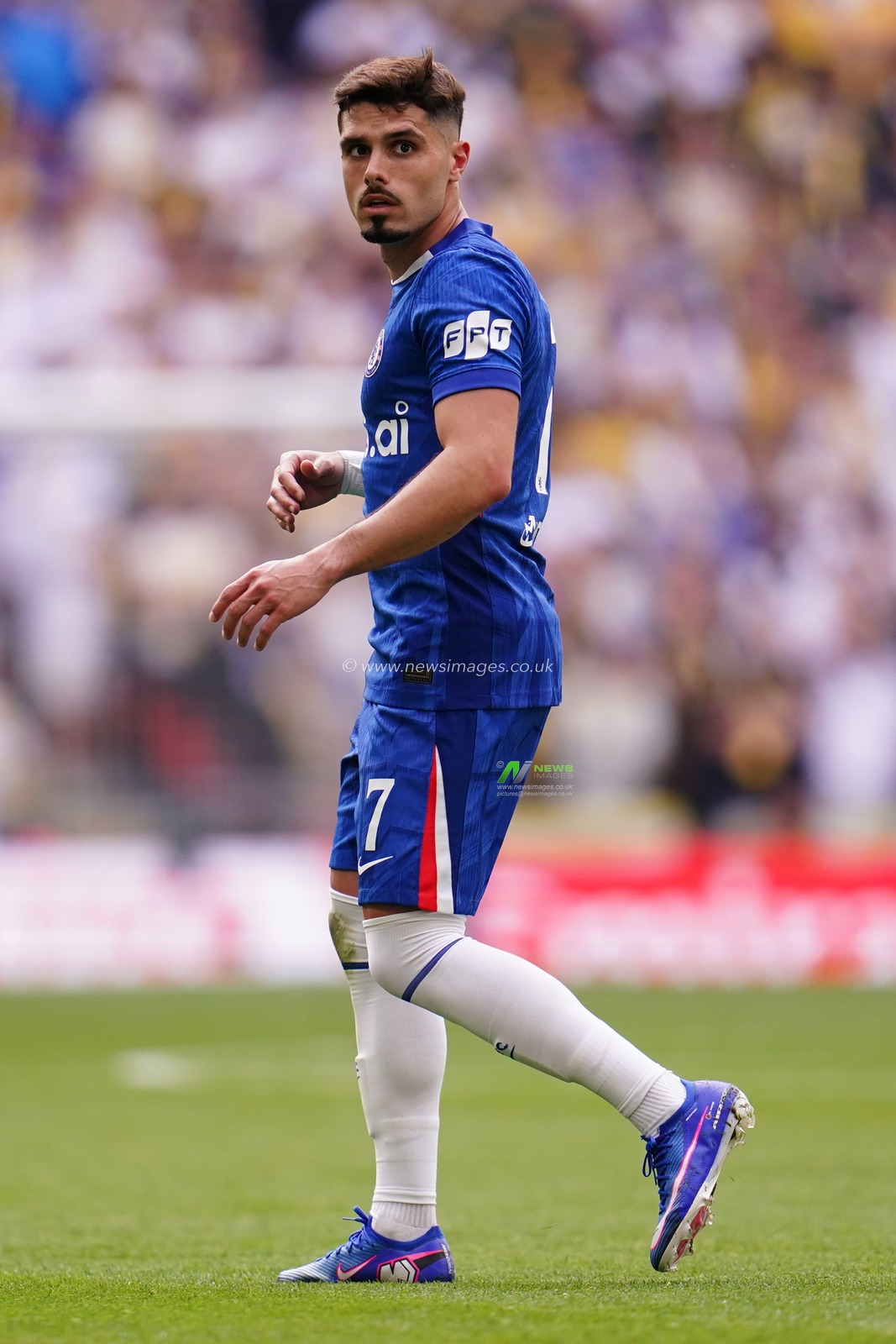 Pedro Neto of Chelsea during the Emirates FA Cup Semi-Final match Chelsea vs Leeds United at Wembley Stadium, London, United Kingdom on 26 April 2026

(Photo by Harvey Murphy/News Images)