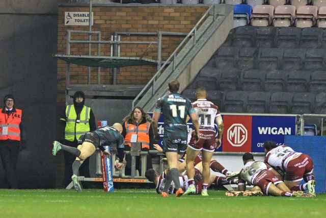 Betfred Super League Round 3 Wigan Warriors v Huddersfield Giants