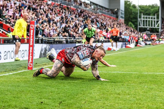 Josh Charnley of Leigh Leopards goes over for a try during the Betfred Super League round 12 match Leigh Leopards vs Hull FC at Leigh Sports Village, Leigh, United Kingdom on 22 May 2026

(Photo by Alfie Cosgrove/News Images)