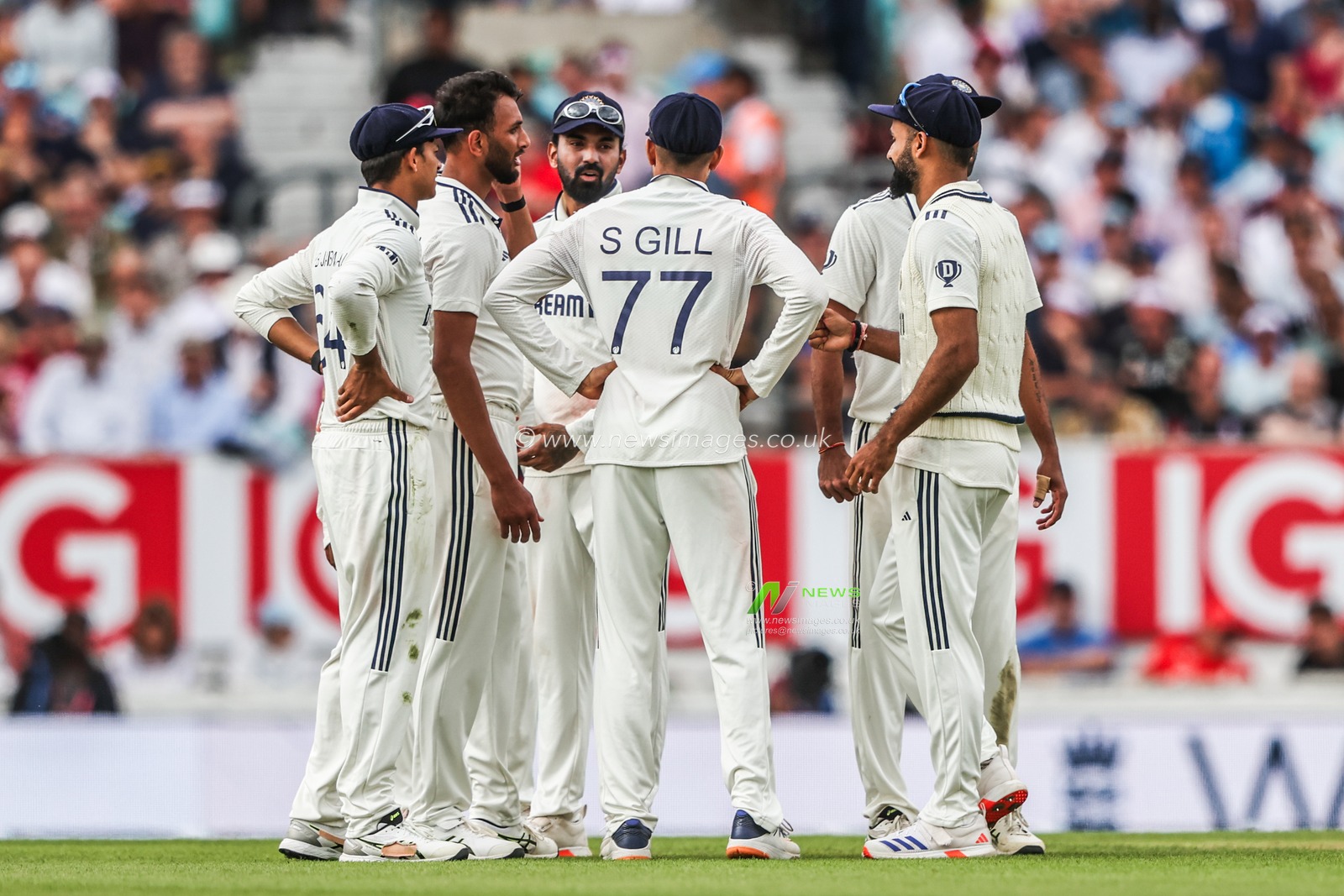 Prasidh Krishna of India celebrates bowling out Jamie Overton of England by LBW during the 5th Rothesay Test Match Day 2 England v India at The Kia Oval, London, United Kingdom, 1st August 2025

(Photo by Alfie Cosgrove/News Images)