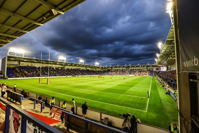 A general view of Halliwell Jones Stadium during the Betfred Super League Round 24 match Warrington Wolves vs Salford Red Devils at Halliwell Jones Stadium, Warrington, United Kingdom, 29th August 2025

(Photo by Alfie Cosgrove/News Images)