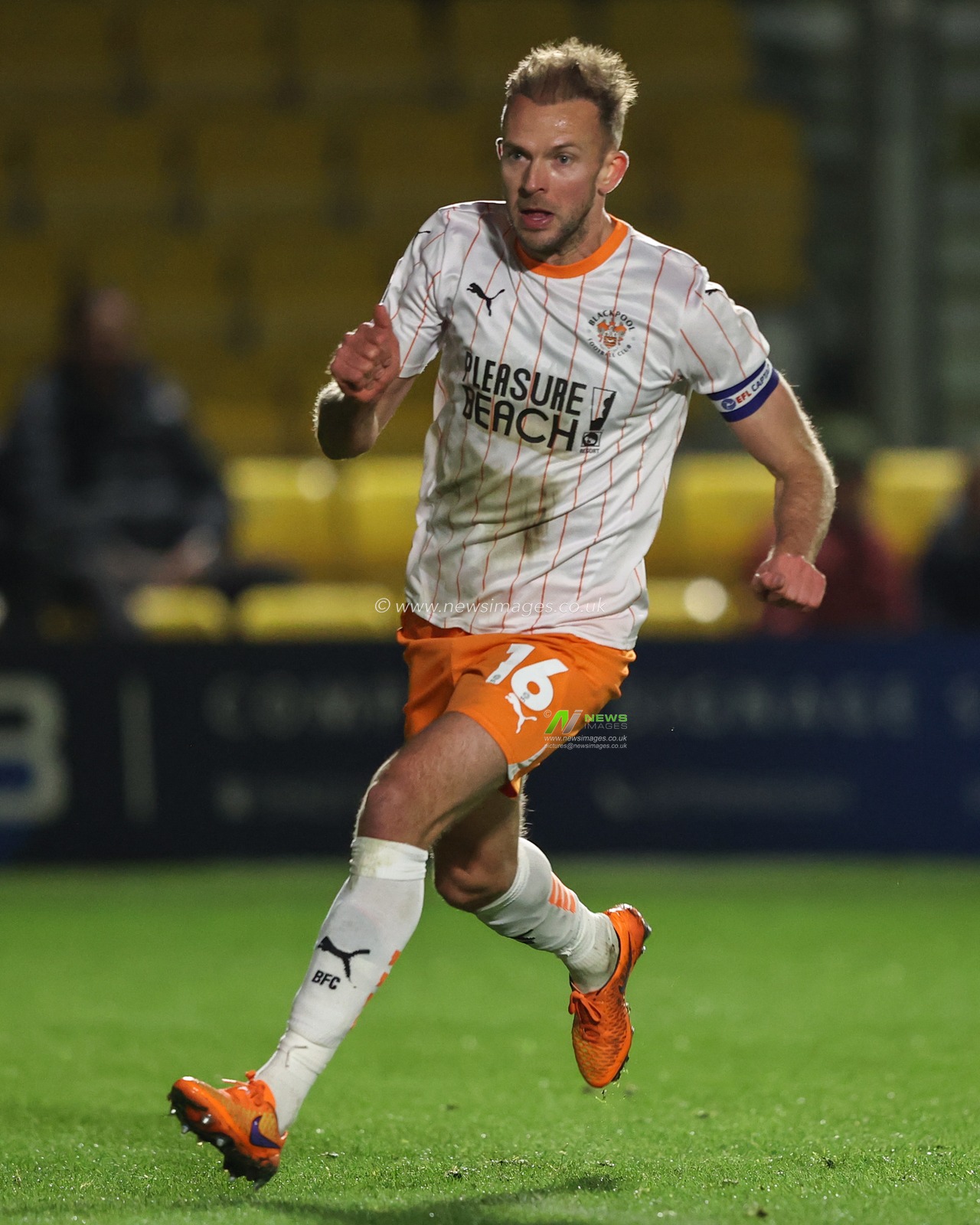 Jordan Rhodes of Blackpool during the Bristol Street Motors Trophy match Harrogate Town vs Blackpool at Wetherby Road, Harrogate, United Kingdom, 12th November 2024

(Photo by Alfie Cosgrove/News Images)