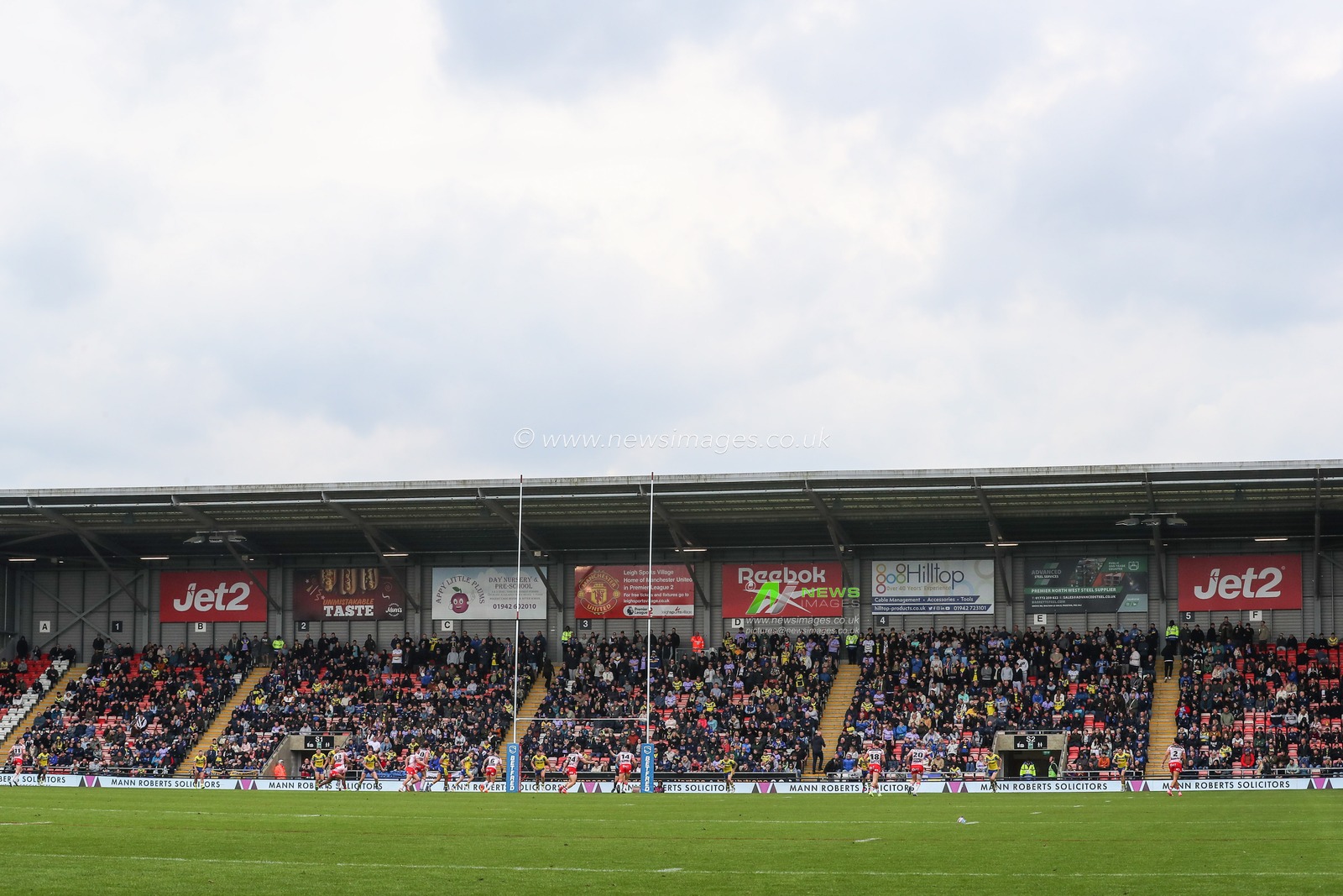 Warrington Wolves fans during the Betfred Super League Round 8 match Leigh Leopards vs Warrington Wolves at Leigh Sports Village, Leigh, United Kingdom, 19th April 2025

(Photo by Gareth Evans/News Images)
